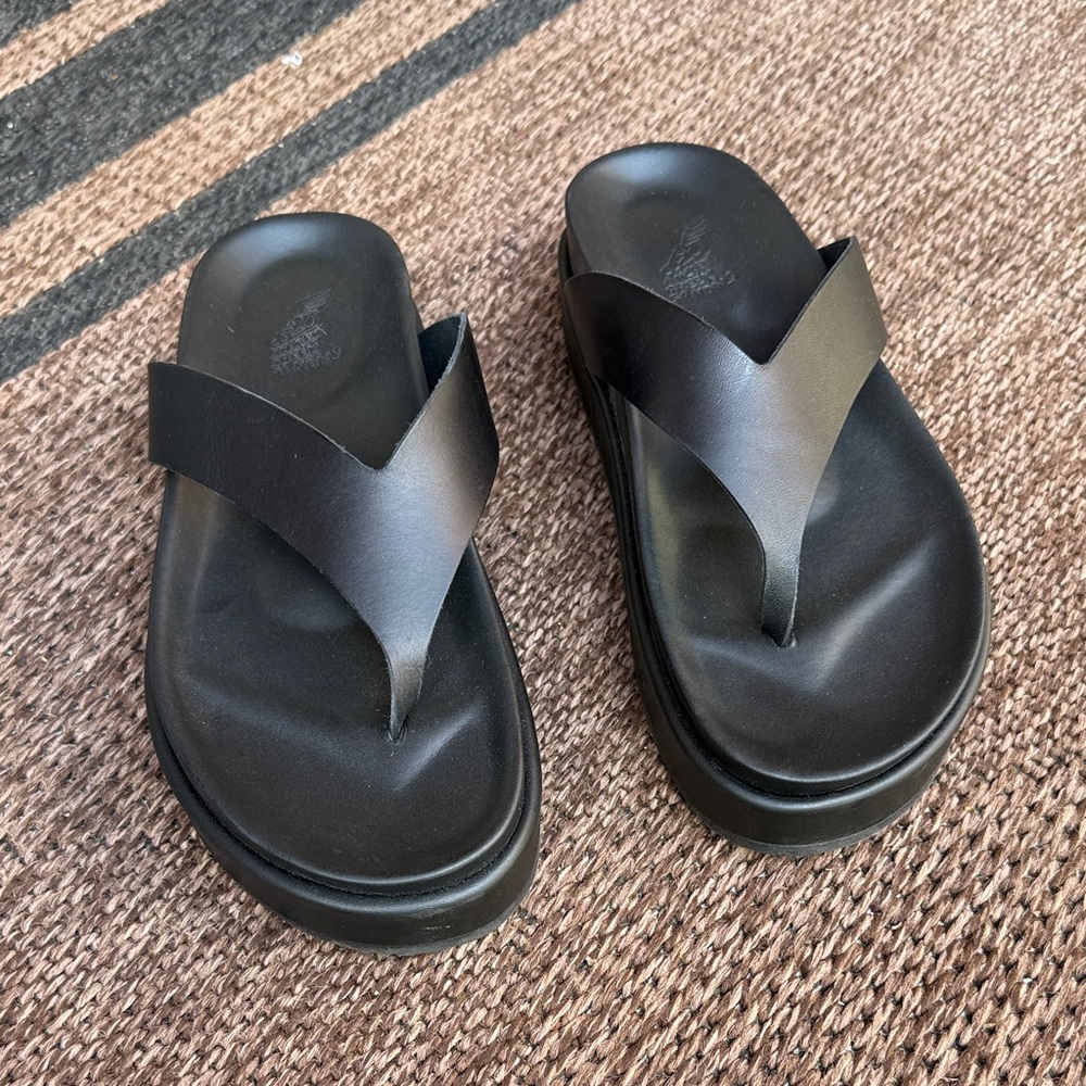 Worn once Ancient Greek thong Black Women's Sandals size 37